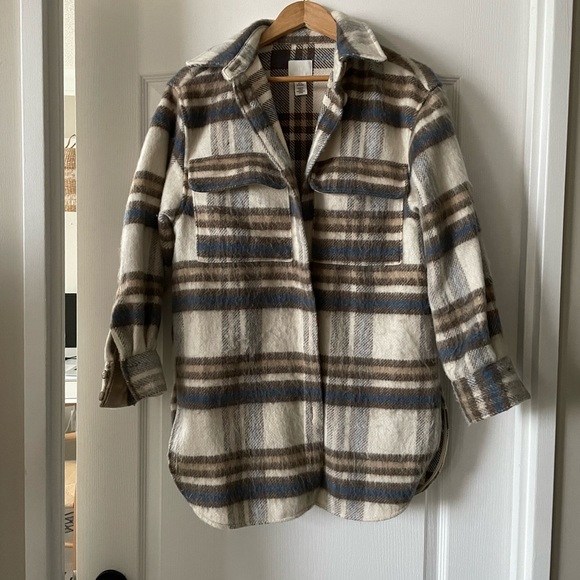 H&M plaid shacket - Picture 3 of 5